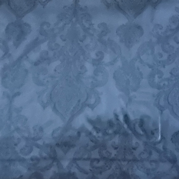 Gray Sheet Set - 600 Thread Count - Picture 4 of 4